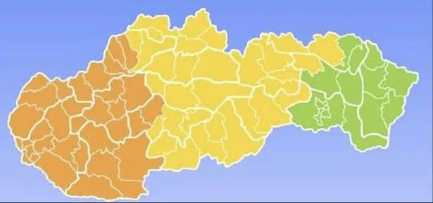Mapa výstrah pred dnešnými búrkami.