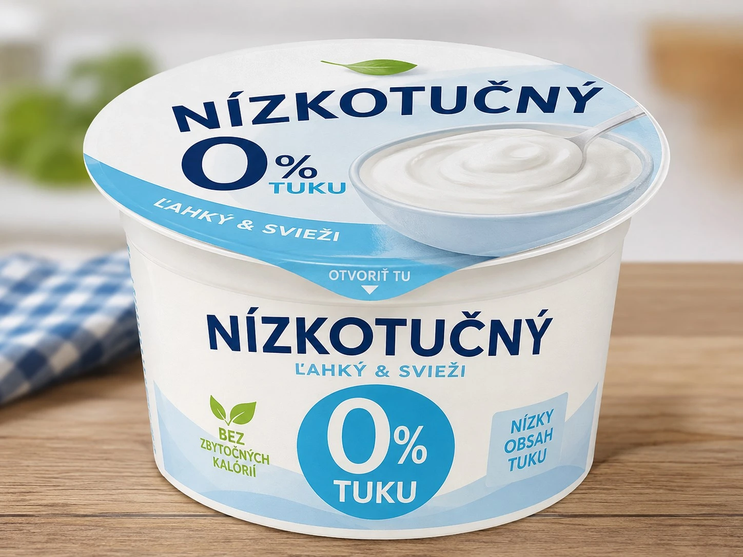 Mýtus, ktorému uverilo veľké množstvo ľudí, že tuk v jedle je našim nepriateľom, spôsobil to, že si veľa z nich začalo kupovať nízkotučné mliečne výrobky.